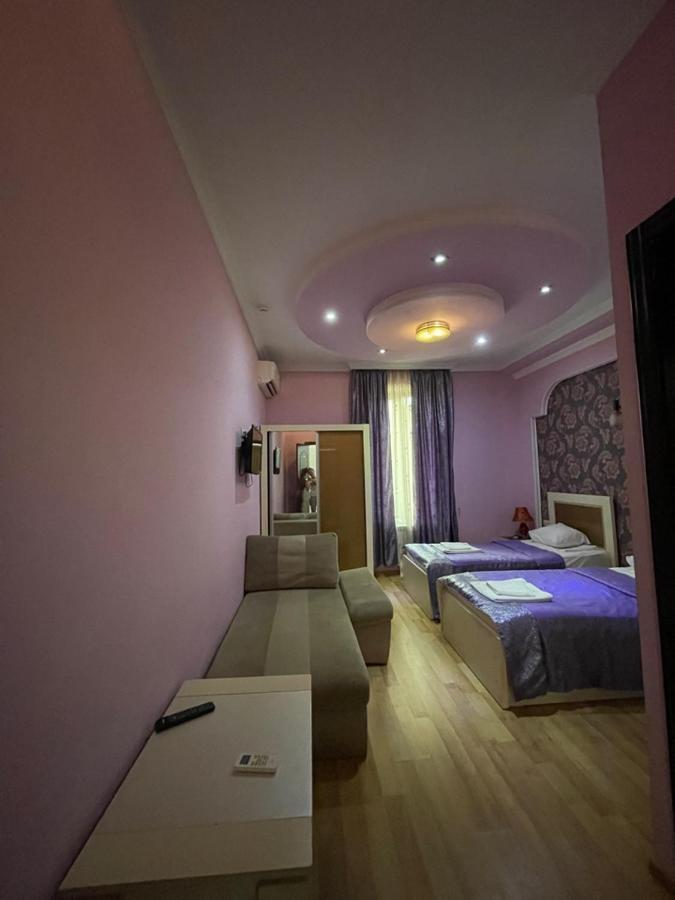 Lux Palace Hotel Kutaisi Exterior foto